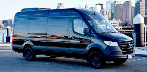 Mercedes-Benz Sprinter 2025